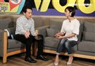 蔡黃汝（豆花妹）上三立新聞網安安大明星直播。（記者邱榮吉/攝影）