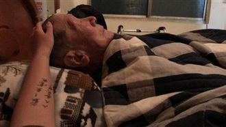 寫給孫女作紀念　失智爺留9字心裡話