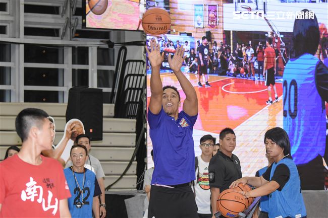 Malcolm Brogdon訪台出席公開活動。（圖／記者林敬旻攝）