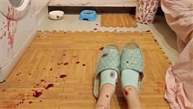 打翻甜菜根（圖／翻攝自爆廢公社）