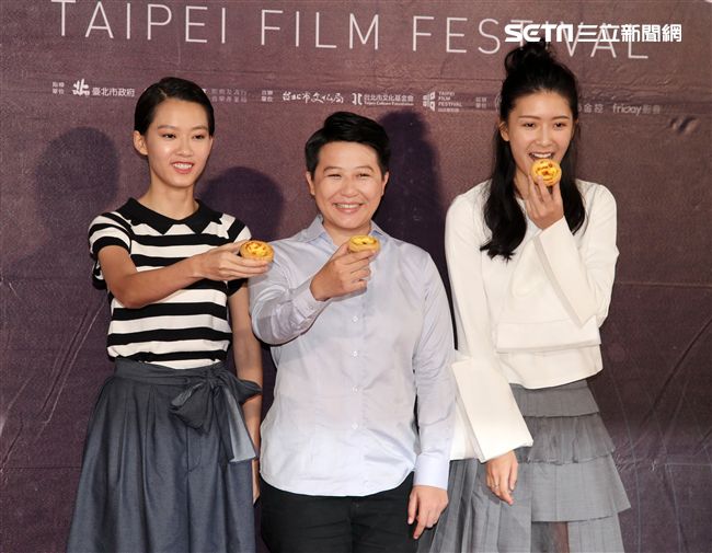 澳門電影「骨妹｣導演徐欣羨、女主角廖子妤、余香凝，來台媒體見面會。（記者邱榮吉/攝影）