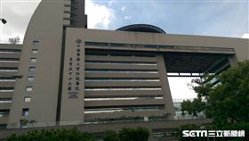 台中中國醫藥大學附設醫院、中國醫、中國附醫、急診、重症、醫院、生病、醫師、醫生