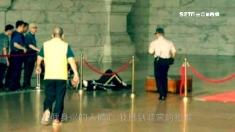 中正紀念堂儀隊禮兵　靠6支風扇散熱