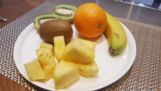 考前別喝含糖飲料　吃水果助抗壓