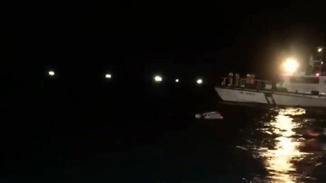 搭保麗龍船海釣翻覆　男子幸運獲救