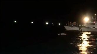 搭保麗龍船海釣翻覆　男子幸運獲救