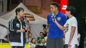 黃鴻升與Malcolm Brogdon（圖／主辦單位提供）