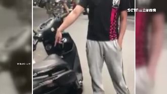 機車違停擋道遭移　車主索賠爆口角
