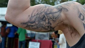 16:9
腋下
（圖／攝影者Tony Alter, Flickr CC License）
https://flic.kr/p/gfBHHw