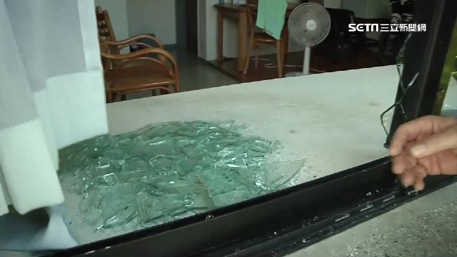 怨後壁湖垃圾桶不足　教練毀損墾管處