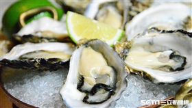 愛爾蘭產地空運來台的頂級「思萊河生蠔」(Sligeac Oyster),生蠔吃到飽。（圖／君品酒店提供）