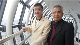 張旭初,張慶鴻 圖／翻攝自張旭初臉書