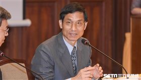 政務委員林萬億針對年金改革發表談話　圖／記者林敬旻攝