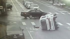 f(編)車禍又被撞1600