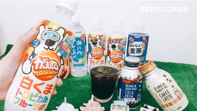 小七期間限定　哈密瓜霜淇淋來了
