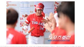 ▲KIA虎強打崔炯宇開轟灌進5分打點。（圖／截自韓國媒體）