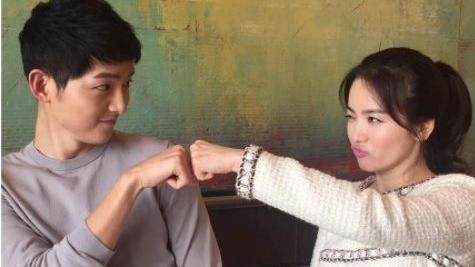 宋仲基想婚頭！宋爸不滿喬妹這點說…