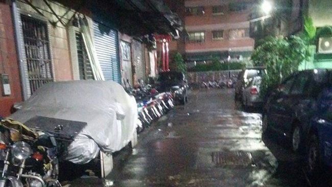 看完A片性慾難耐　男趁雨夜襲胸少女