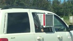 車上裝窗型冷氣機／爆笑公社