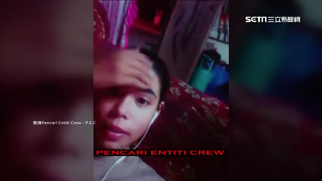 自拍不孤單？少女唱歌「鬼影」現窗邊