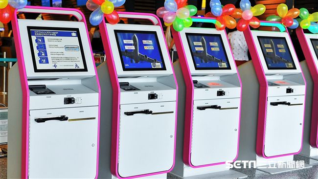 託運更省時　國泰推行李標籤自己印