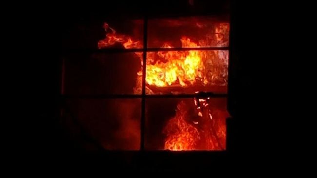 淡水補習班暗夜竄火　住戶驚慌逃生