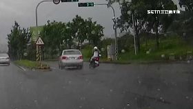 f換車道害撞1200