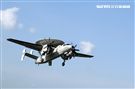 中華民國空軍E-2K（稱為鷹眼） 2006年4月在屏東基地正式舉行成軍，先進的NP2000型8葉螺旋槳，這樣可有效降低噪音及震動、提高飛行性能和系統可靠性，加裝Link16資料鏈之後，預警機能夠傳送大量雷達資料給戰機飛行員，直接導引戰機作戰。（記者邱榮吉/攝影）