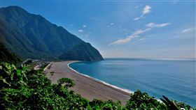 ▲今日天氣高溫晴朗。（圖／民眾施錫鐘授權提供，未經同意請勿翻攝）