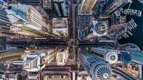 國際航拍攝影競賽，城市組第1名作品是空拍杜拜摩天
樓。
（摘自Dronestagram網站）
中央社記者曹宇帆洛杉磯傳真　106年7月8日