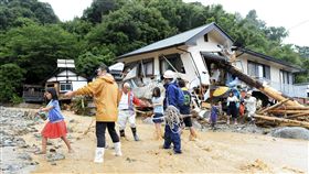 九州破紀錄暴雨  6死8傷逾千人受困_圖／路透社／達志影像