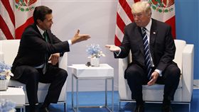 川普,潘尼亞尼托,Enrique Pena Nieto（圖／美聯社／達志影像）