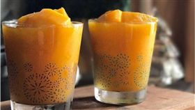 冰沙,店員,超商,芒果冰沙,DCARD,芒果季,Mr.wish　圖／攝影者Valence, flickr CC License https://www.flickr.com/photos/peyyu/35385346581/in/photolist-VUT9Jr-TRtJLZ-jtnQN-86tQps-PM6Rr-abjthX-abjtGZ-abjsWc-UBBWVt-GTqg6s-pbaFyp-