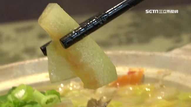 西瓜綿、仙草助陣　夏日嗑鍋也能退火