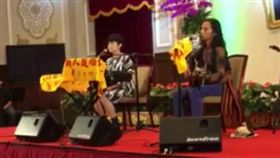 １６：９
掛「沒有人是局外人」布條　蕭賀碩：帶著成為黑名單的覺悟
圖／翻攝自蕭賀碩臉書
https://www.facebook.com/shuoband/videos/vb.585674315/10155972233214316/?type=2&theater