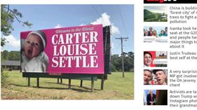 美國,卡特,Carter Louise Settle,女嬰,廣告,看板,慶祝(independent http://www.independent.co.uk/life-style/billboard-first-baby-girl-137-years-co-workers-surprise-father-south-carolina-settle-a7828281.html)