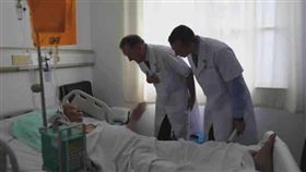 已到癌症末期！德美醫會診　呼籲讓劉曉波出國治療（圖／翻攝自Yiwu Liao臉書）