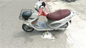 自製專屬停車位挨轟　路霸老翁GG了