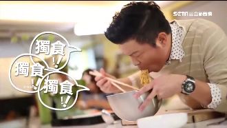 曾國城押對寶！　快煮麵月銷2千萬元