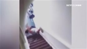  晚退房險丟命! 房客遭屋主推下樓梯