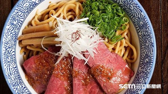 每日25碗　嫩焙牛辛拌麵超粉嫩