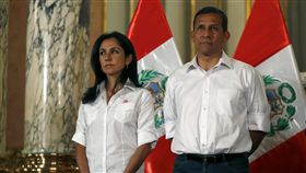 ▲秘魯前總統烏馬拉Ollanta Humala（右）和他的妻子艾瑞迪亞Nadine Heredia（左）。（圖／路透社／達志影像）