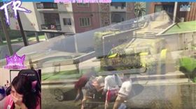 影／直播玩遊戲到一半…4男突然闖入　正妹遭性侵崩潰痛哭
（圖／Twitch Rage YouTube）