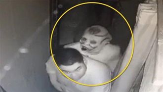 以為是妹妹　男轉頭見「鬼」嚇到癱軟