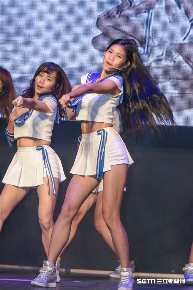 Lamigirls再出擊！寫真EP預購記者會　圖／記者林敬旻攝