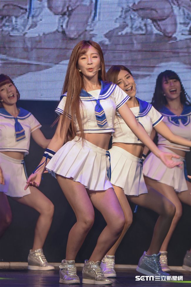 Lamigirls再出擊！寫真EP預購記者會　圖／記者林敬旻攝