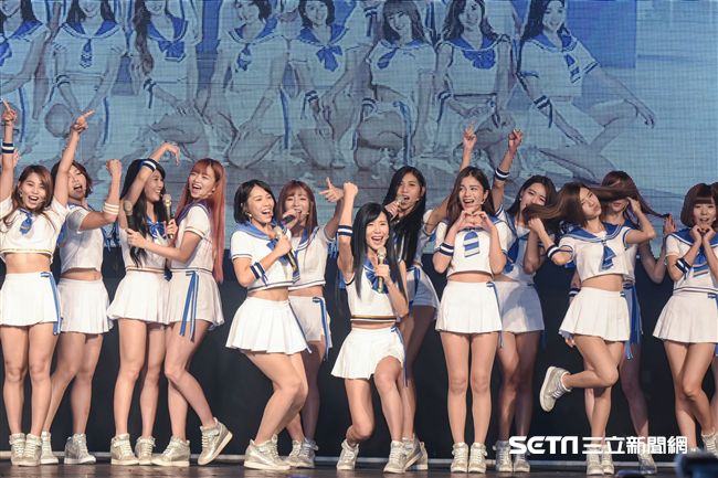 Lamigirls再出擊！寫真EP預購記者會　圖／記者林敬旻攝