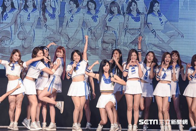 Lamigirls再出擊！寫真EP預購記者會　圖／記者林敬旻攝