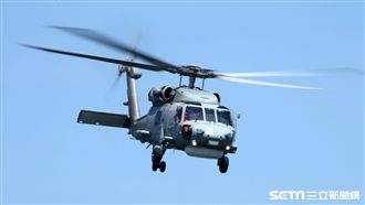 營區開放搶先看！反潛直升機點頭好帥