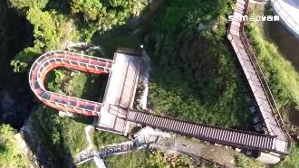 花蓮天空步道遭砸碎　搶修後今重啟